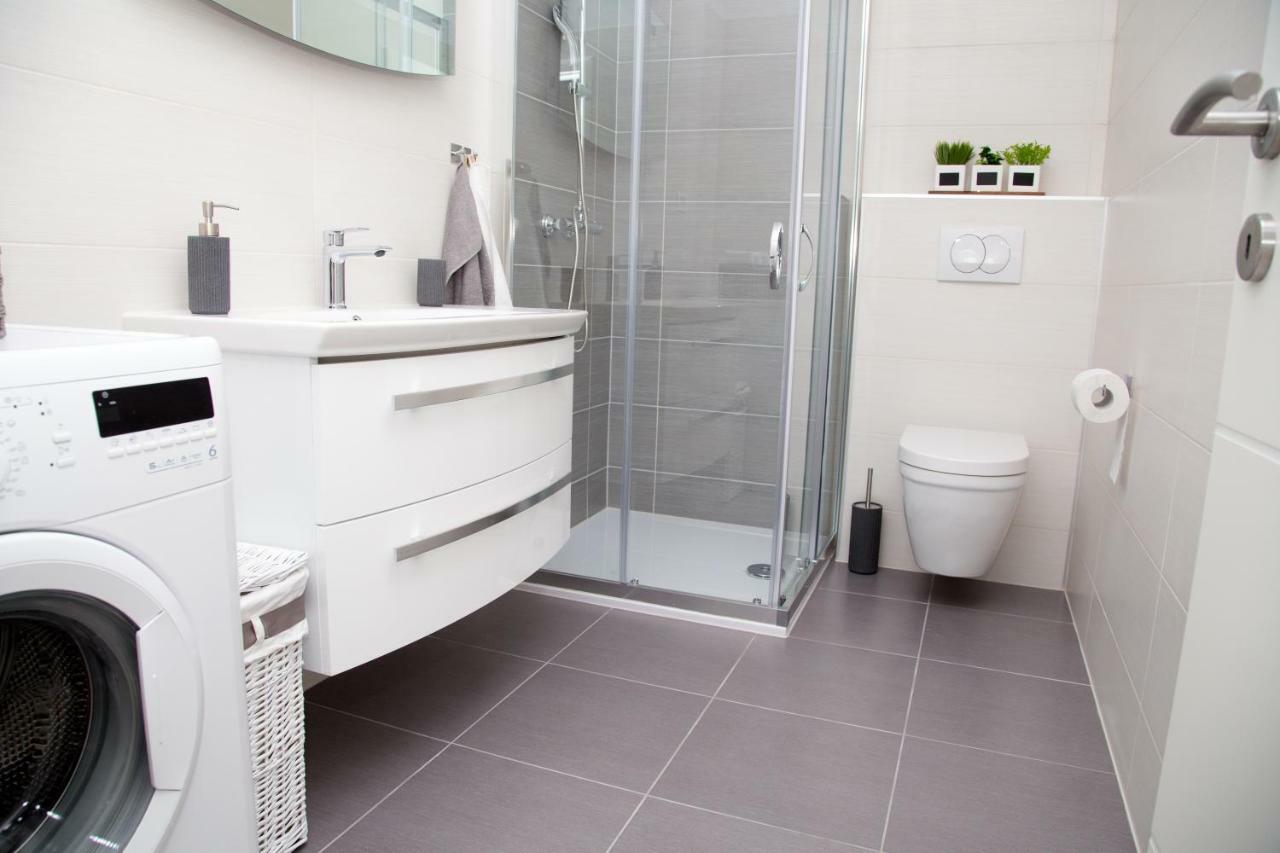 Apartman Topic Apartment Kastela Bagian luar foto