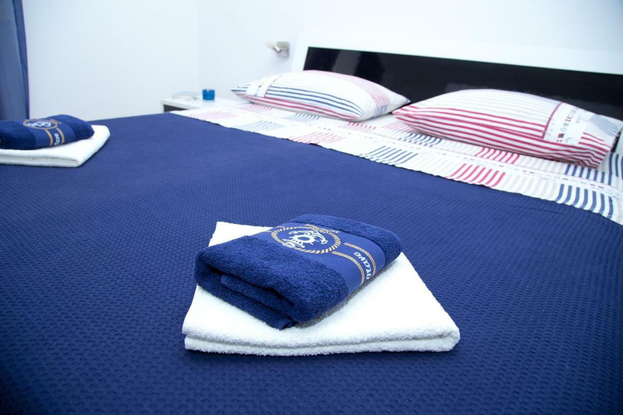 Apartman Topic Apartment Kastela Bagian luar foto